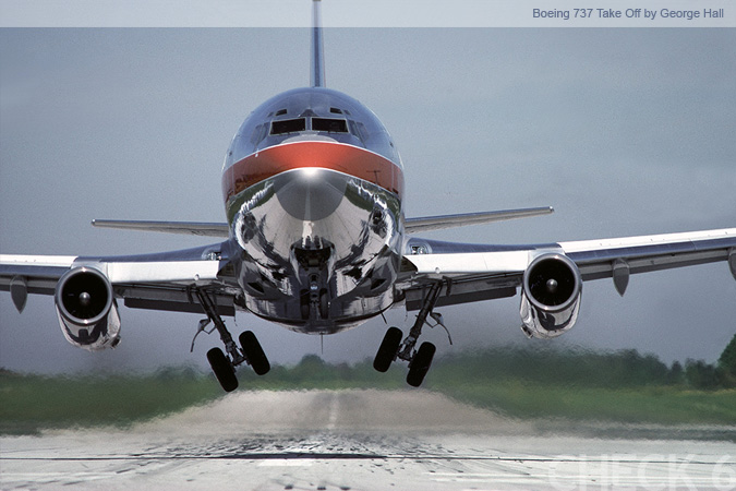 http://www.check-6.com/gallery/img/airliners/b737_takeoff_ghall.jpg